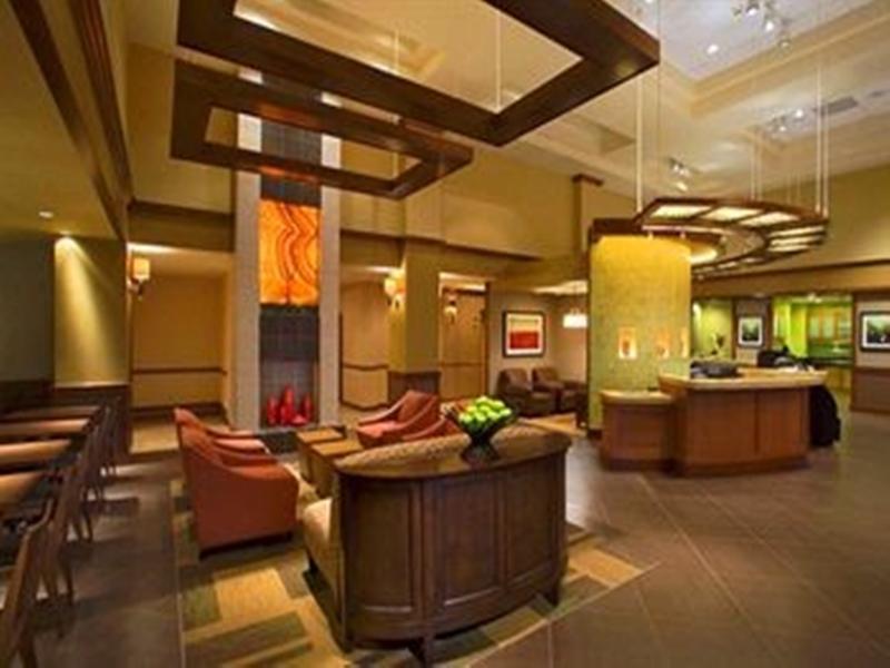 Comfort Suites Milwaukee West Εξωτερικό φωτογραφία