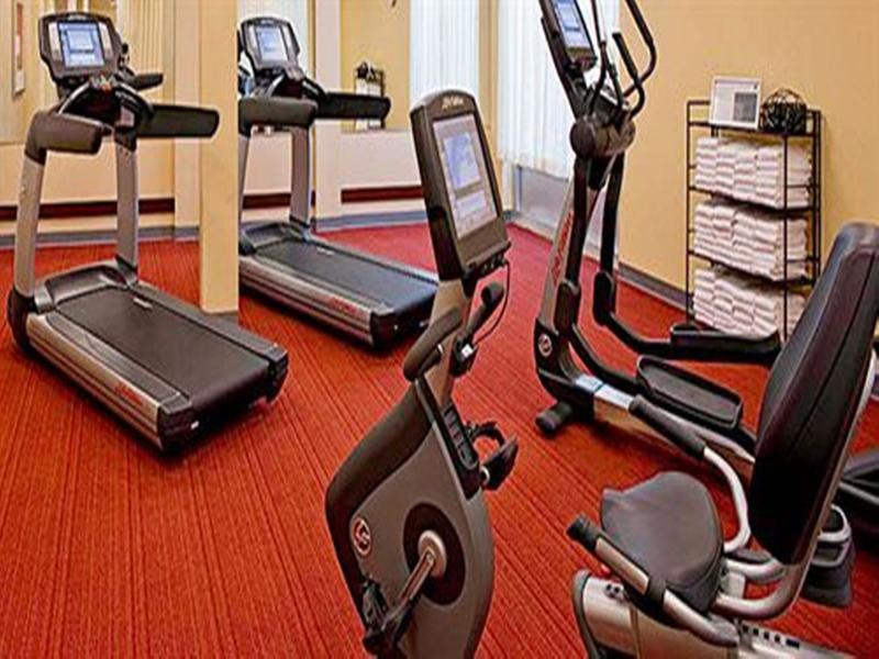 Comfort Suites Milwaukee West Εξωτερικό φωτογραφία